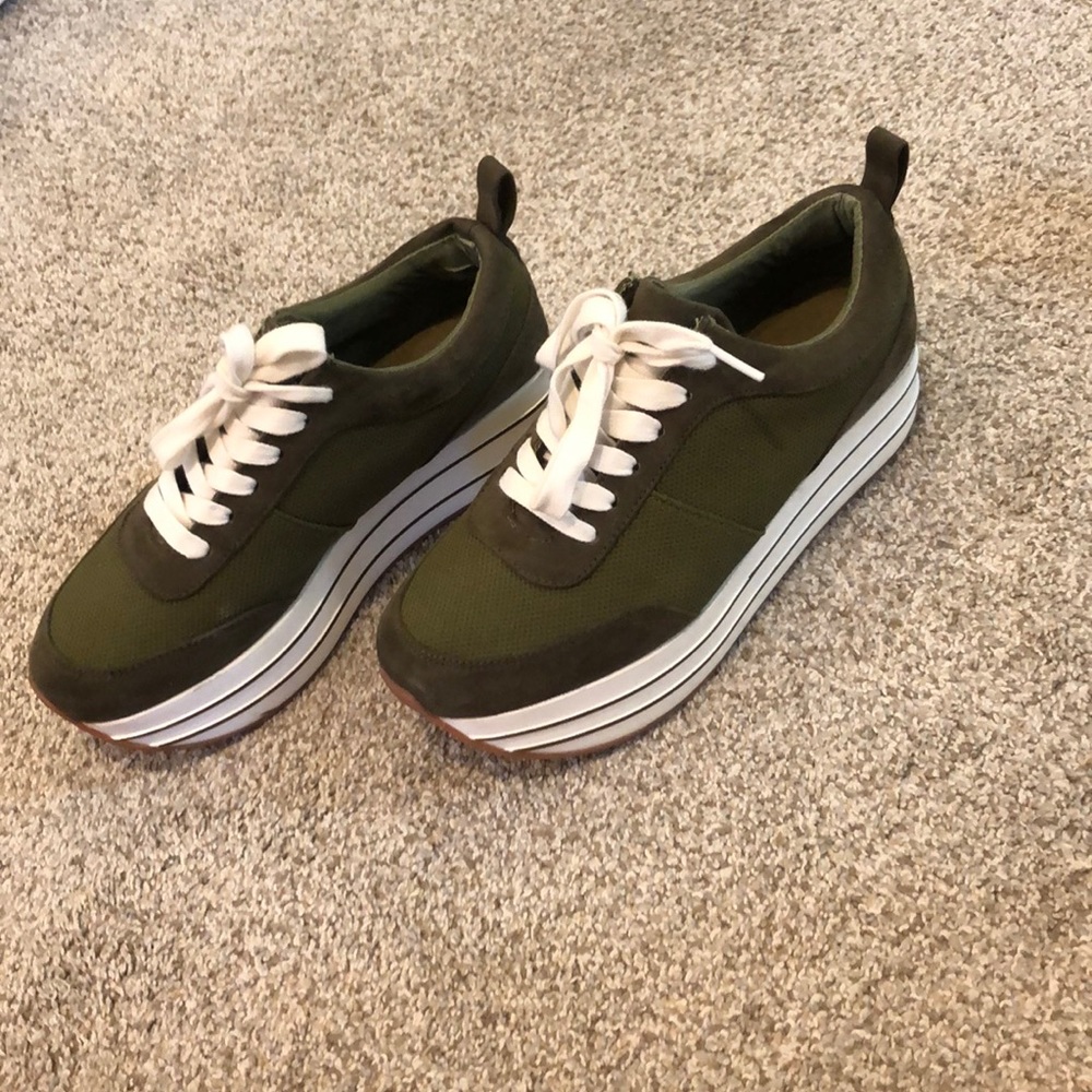 Zara platform Sneakers Women’s 6.5
